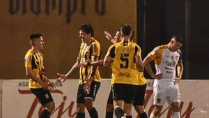 Guaraní sigue en racha y derrota a Luqueño