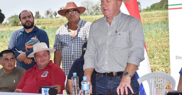 La Nación / Gobernación de Itapúa impulsa proyectos con el MAG en beneficio de la producción