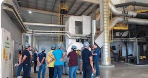 La Nación / Inversión industrial crece e insisten en cursos a operarios
