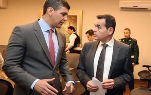 Afirman que el Gobierno debilita a la  Cancillería a favor de importadores - Política - ABC Color