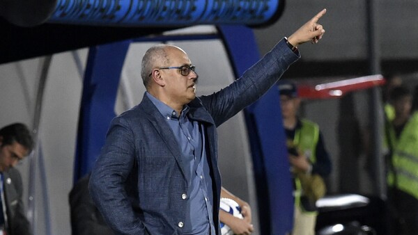 Fuerte crítica de Francisco Arce a su equipo