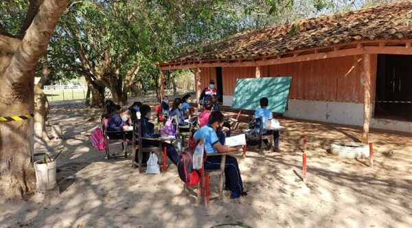 Intervendrán instituciones educativas que expongan a niños al calor extremo.
