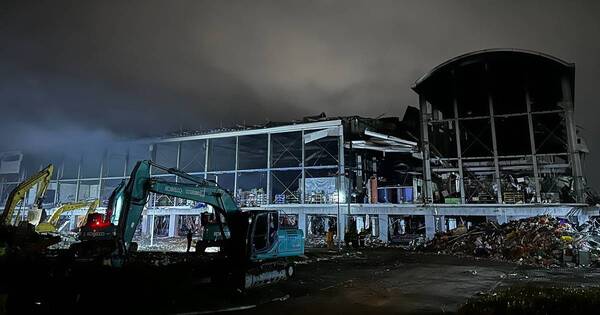 La Nación / Taiwán: incendio de fábrica de pelotas de golf deja 9 muertos