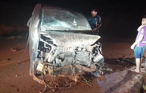 Aparatoso accidente deja un lesionado en Mbaracayú - ABC en el Este - ABC Color