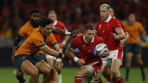 Gales sella billete a cuartos y deja a Australia al borde de la eliminación
