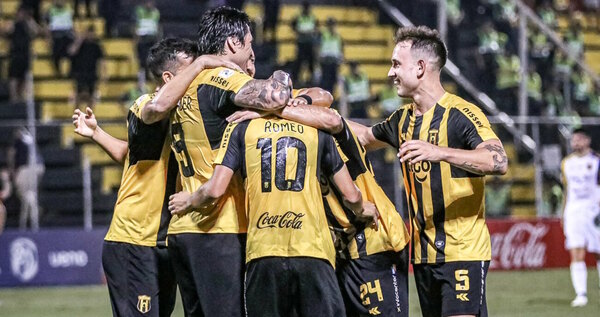 Versus / "Guaraní es un equipo grande, debemos recuperar la mentalidad ganadora"