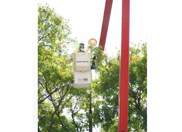 Realizan mejoramiento de sistema de iluminación pública en Saltos del Guairá | DIARIO PRIMERA PLANA