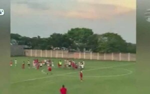 Violencia protagoniza partidos de fútbol en el interior – Prensa 5