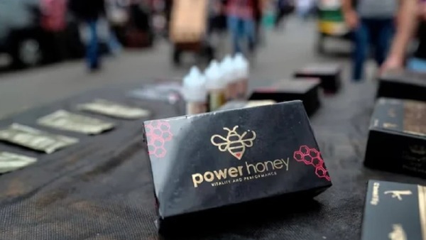 Salud advierte que producto "miel del amor" no posee registro sanitario