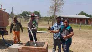 Puerto Casado: Indígenas del Chaco reciben agua tras reclamos