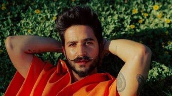 Camilo explotó en las redes luego de que se filtraran imágenes de su hija
