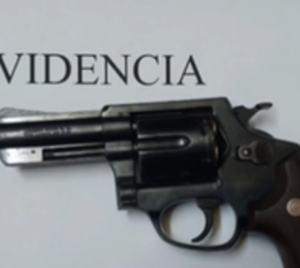Detienen a adolescente que portaba arma de fuego - Paraguay.com