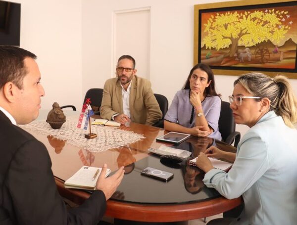 Senatur y Embajada de España reafirman su compromiso de cooperaciones en el ámbito turístico - El Independiente