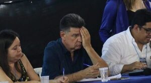 Alegre planea unificación para el 2028 y lo llaman "carruaje"
