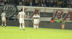 Versus / ¿Qué tan lejos está Olimpia de la Copa Libertadores 2024?