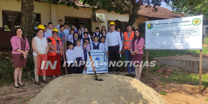 REALIZARON PALADA INICIAL DE OBRAS EN LA ESCUELA PADRE FRANCISCO KLEHR DE NVA. ALBORADA - Itapúa Noticias