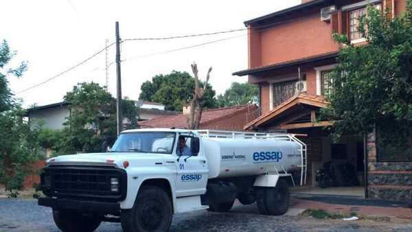 Tras desabastecimiento en el Chaco, enviarán más de 290 mil litros de agua