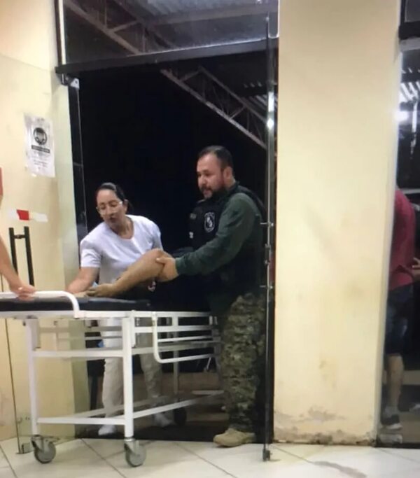 Supuestos marihuaneros hieren a efectivo de Antinarcóticos de la Policía Nacional - Policiales - ABC Color