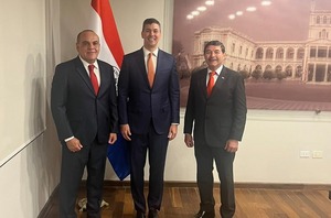 Diario HOY | Senador Núñez Agüero se suma a Honor Colorado