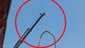 Grúa se enganchó a cable de alta tensión y chofer murió electrocutado