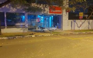 Con explosivos destrozan otro cajero automático y se llevan el dinero en Asunción – Prensa 5