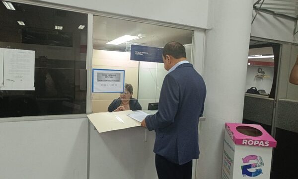 Médicos piden al MEC intervenir CONES ante habilitación irregular de Facultades de Medicina