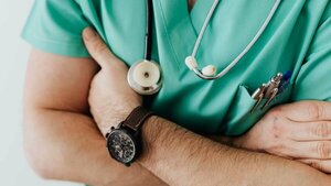 Preparación de estudiantes de medicina pasó a ser "un problema de salud Pública" - Portal Digital Cáritas Universidad Católica