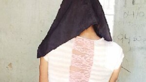 Una mujer apuñaló por deuda a su concu