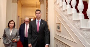 Cartistas y disidentes se enfrentarán en una reunión clave del Partido Colorado y Peña se ofrece como mediador