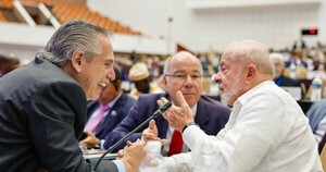 Advierten que la decisión de no vender energía a la Argentina perjudica a Paraguay y Brasil comprará a "precio de bananas"