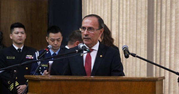 Óscar González desmiente la presencia de militares en Aña Cuá y dice que la crisis con Argentina está en manos de la diplomacia