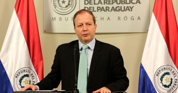 El Gobierno no cumplirá la meta fiscal y denuncia que los ministerios están vaciados