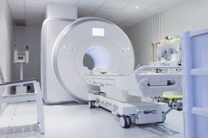 Suspensión del convenio de resonancia magnética deja en espera a cientos de pacientes en Encarnación.