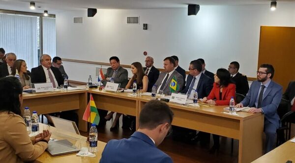 Sin avance en el conflicto de la hidrovía: Argentina no cede y se mantiene en su postura