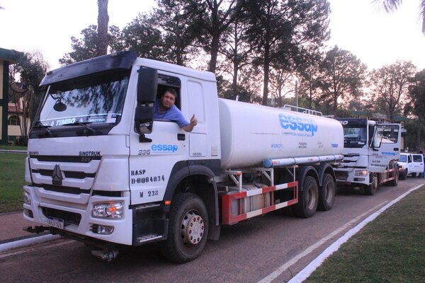 Sequía en el Chaco: instituciones asisten con agua potable a familias - trece