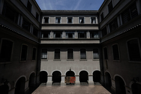 Una huelga estudiantil se expande por la mejor universidad de América Latina - MarketData