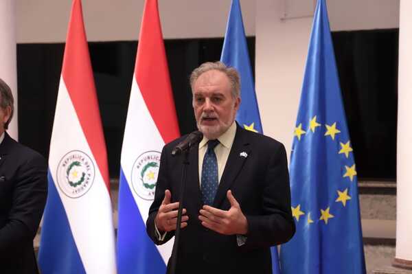 Javier Garc铆a, embajador de la UE en Paraguay dice que acuerdo con Mercosur no se limita a lo comercial - Revista PLUS