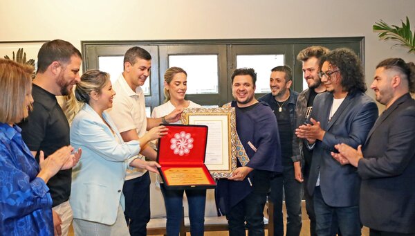 Gobierno brinda reconocimiento a Tierra Adentro por su nominación al Grammy Latino - Unicanal