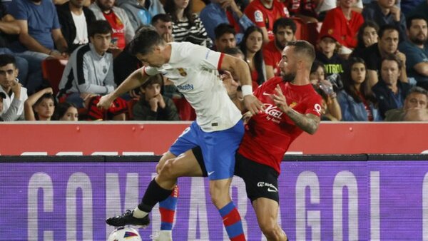 El Mallorca frena al Barcelona