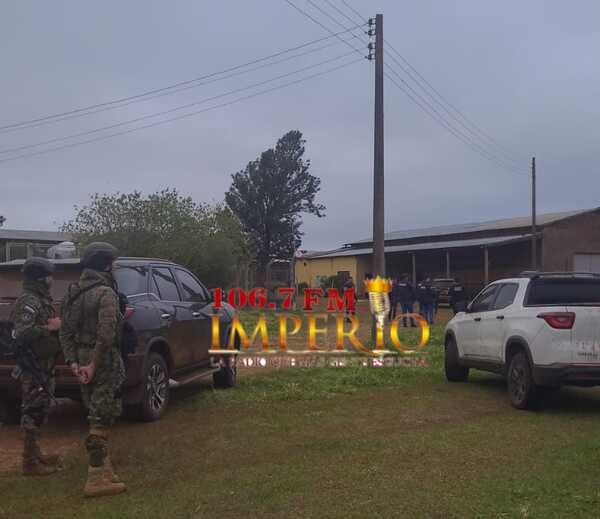 Siguen los allanamientos en seguimiento a asesinato ocurrido en el centro de PJC - Radio Imperio 106.7 FM