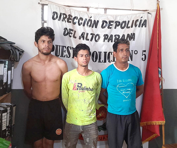 Atrapan a dos presuntos motochorros sindicados de cometer varios asaltos - La Clave