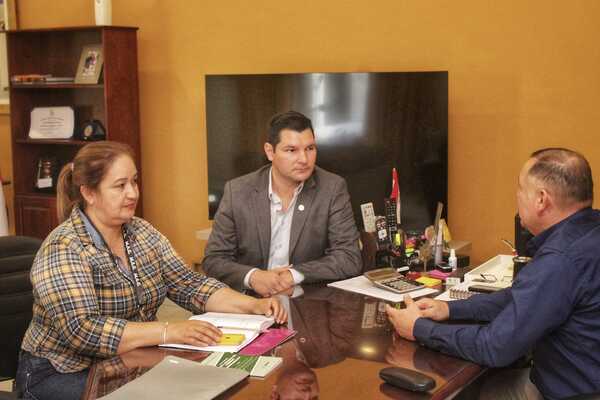Coordinan acciones interinstitucionales para fortalecer a sectores productivos en Ñeembucú - .::RADIO NACIONAL::.