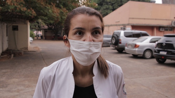 Funcionarios de Salud exigen reajuste salarial