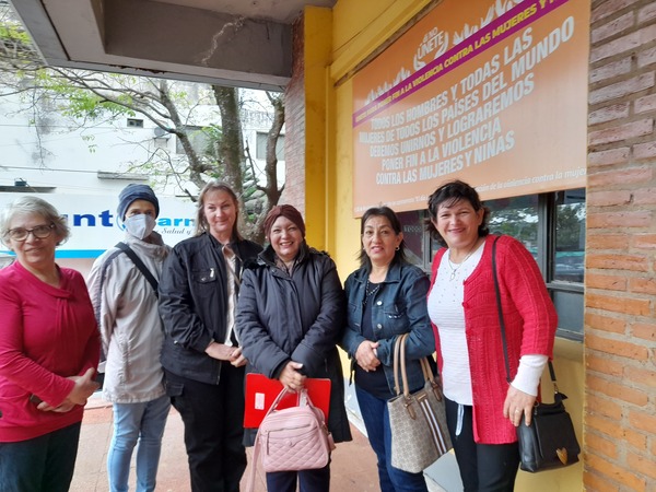 Pacientes y familiares oncológicos de Encarnación buscan apoyo de las nuevas autoridades