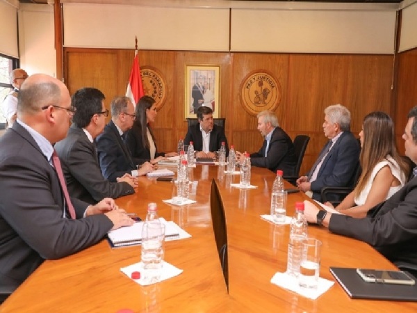 Autoridades del MIC y la Cadam, dialogaron sobre mejoras en la electromovilidad - La Tribuna