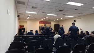 Postergan inicio de juicio a Papo Morales porque está inconsciente en el retén