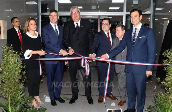 Diario HOY | Cooperativa Universitaria celebra 50 años con imponente nuevo edificio