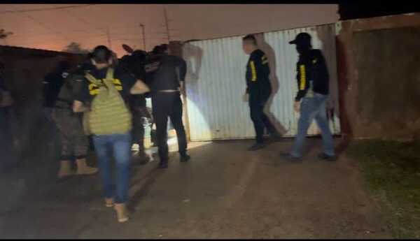 Caso asesinato de Charles González Coronel: Siguen los allanamientos - Oasis FM 94.3