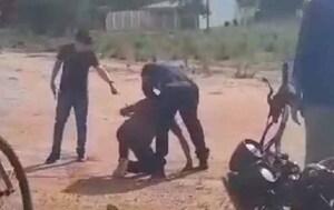 Hombres armados sacan a golpes de una capilla a un adolescente en Caaguazú – Prensa 5