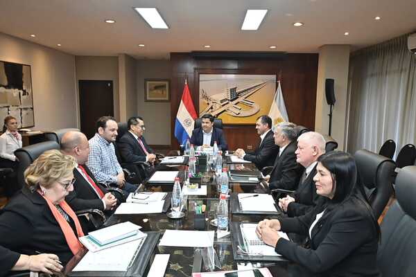 EBY instala mesa de trabajo para optimizar ayuda al Gobierno
